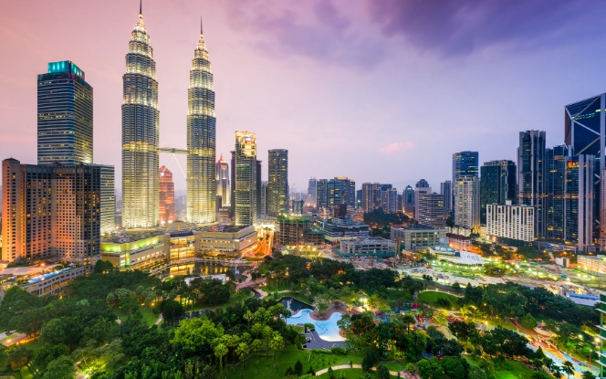 馬來西亞成立基金會