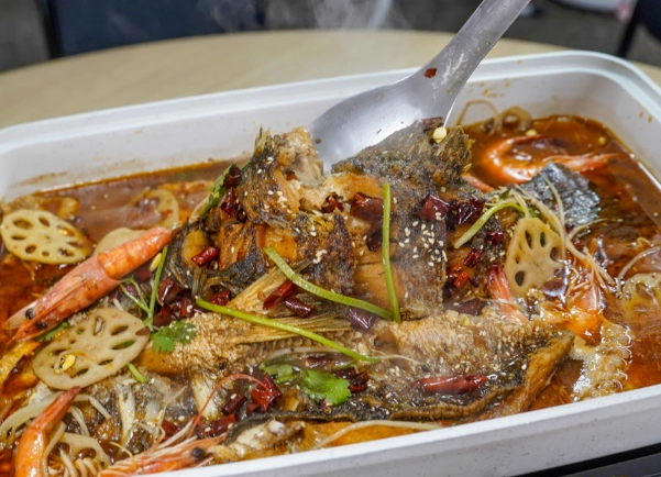 高雄小港重慶烤魚：道地川味與海港鮮味的完美邂逅