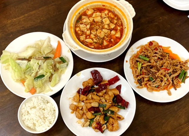 必比登美食高雄