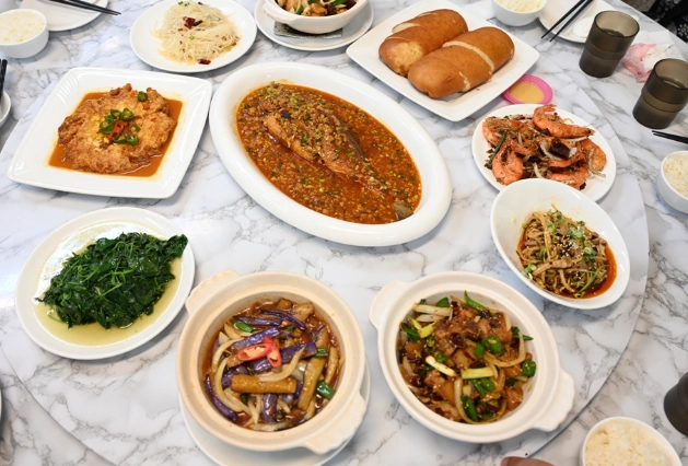 必比登美食高雄