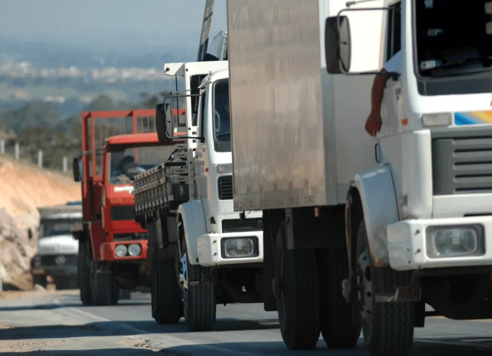 小客車駕訓班費用