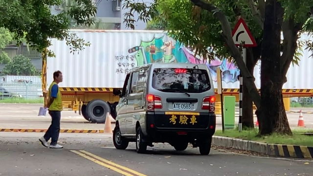 職業小型車駕照考試全攻略：報名流程、考試內容、費用一次搞懂