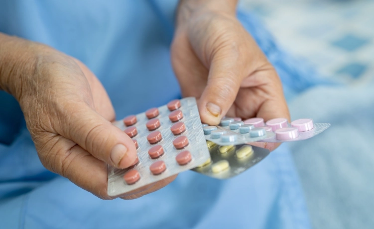 飲酒面紅藥全攻略：原理、效果與安全使用指南