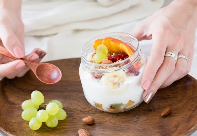 為什麼吃優格會脹氣？營養師教你五招改善，輕鬆享受益生菌好處