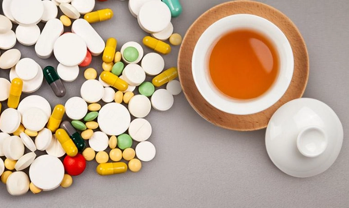 吃藥可以喝茶嗎