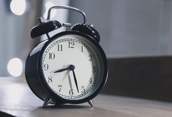 日光節約時間取消全面解析：影響、適應與生活調整指南