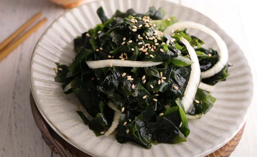 海帶芽減肥全攻略：親測有效的瘦身方法與食譜