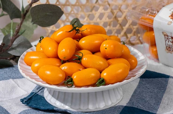 如何挑選橘色小番茄