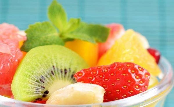 少糖水果指南：控糖族與減重者必知的健康吃法與挑選秘訣