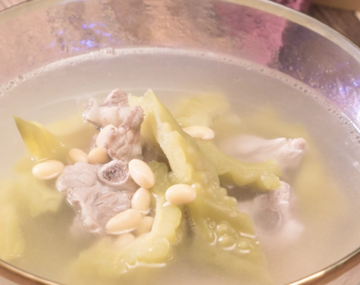 苦瓜排骨湯