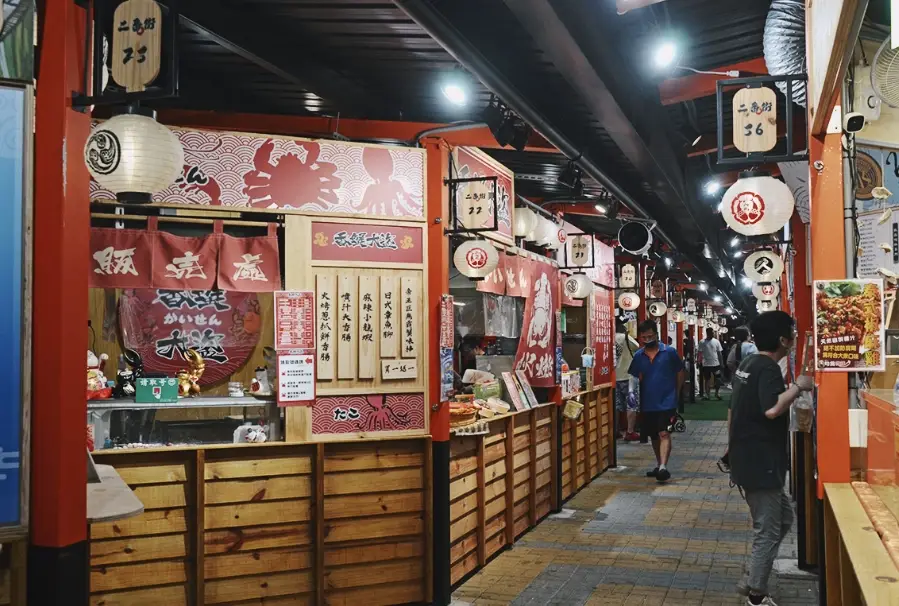 漁人町日本星光市集美食全攻略：必吃攤位、交通資訊與隱藏版吃法