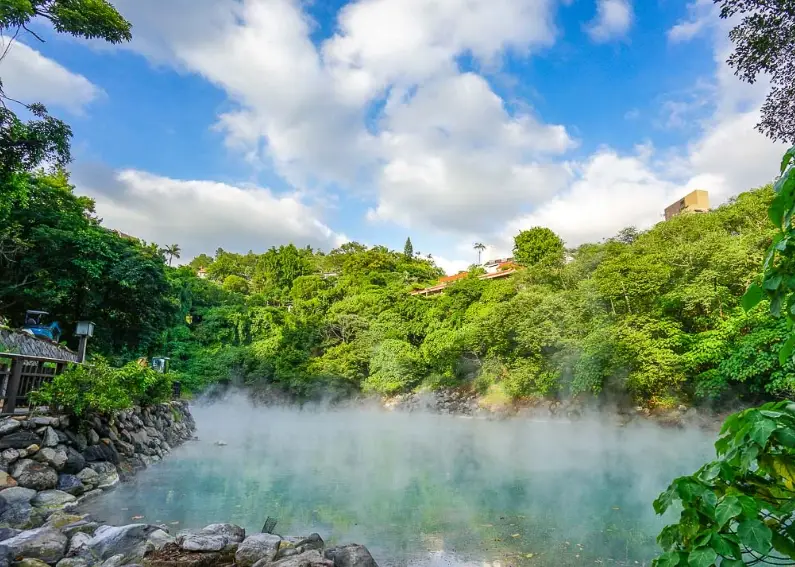 頂北投溫泉深度指南：私房景點、住宿美食與完美泡湯行程