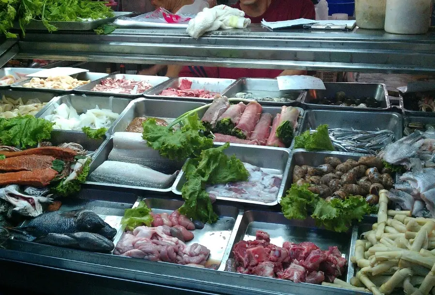 海安路宵夜推薦：在地人私藏的深夜美食地圖