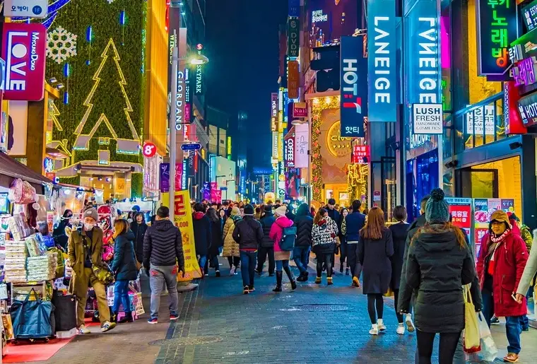 首爾夜生活全攻略：從弘大夜店到深夜食堂的終極指南