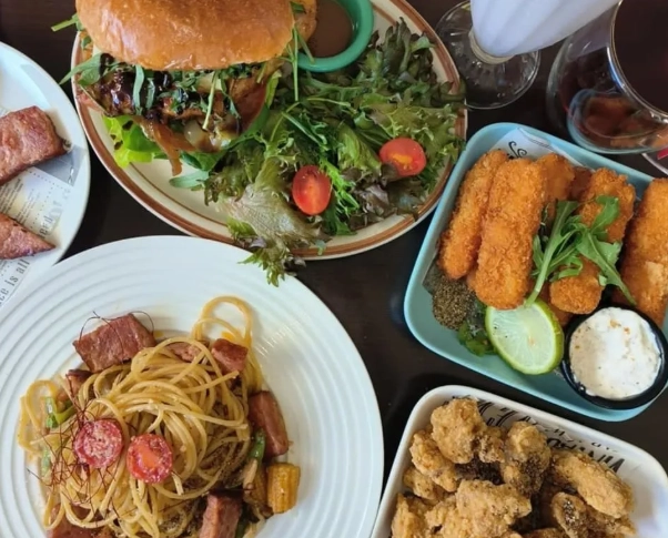 芝麻葉漢堡餐廳