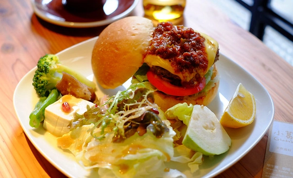 芝麻葉漢堡餐廳