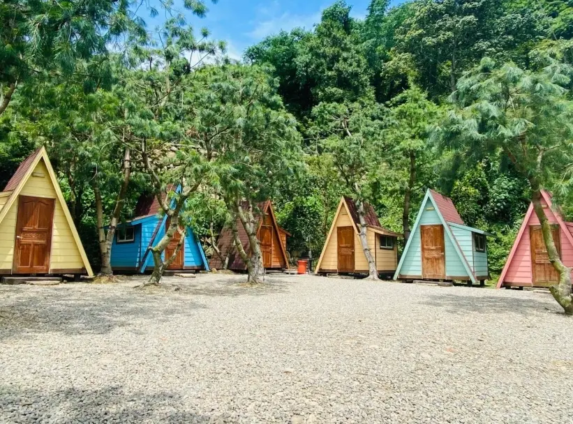 苗栗露營小木屋
