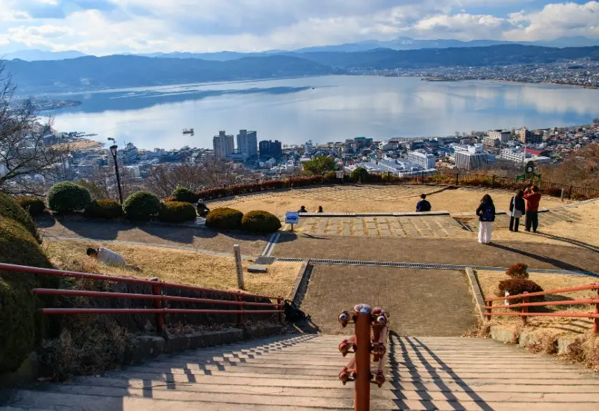 諏訪湖旅遊 諏訪湖旅遊