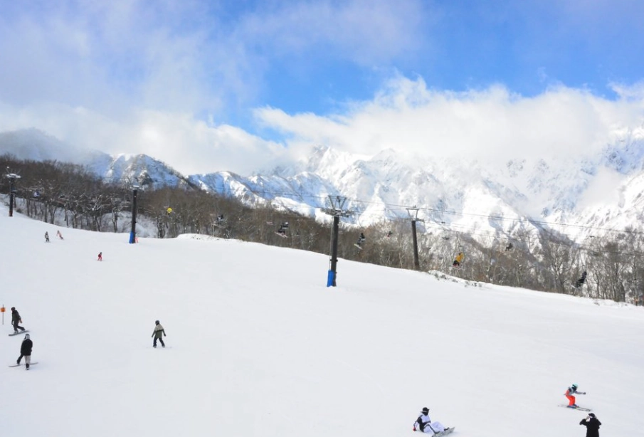 白馬滑雪場四月