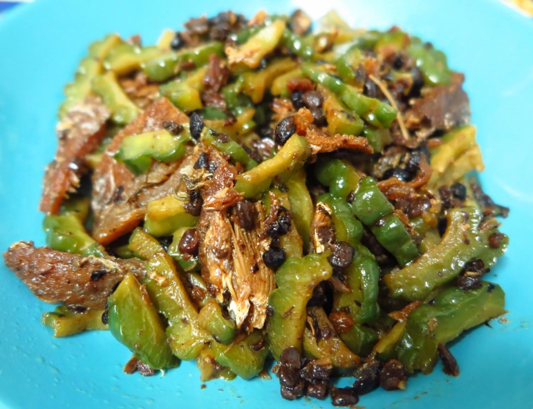 豆豉炒苦瓜 做法 豆豉炒苦瓜 做法