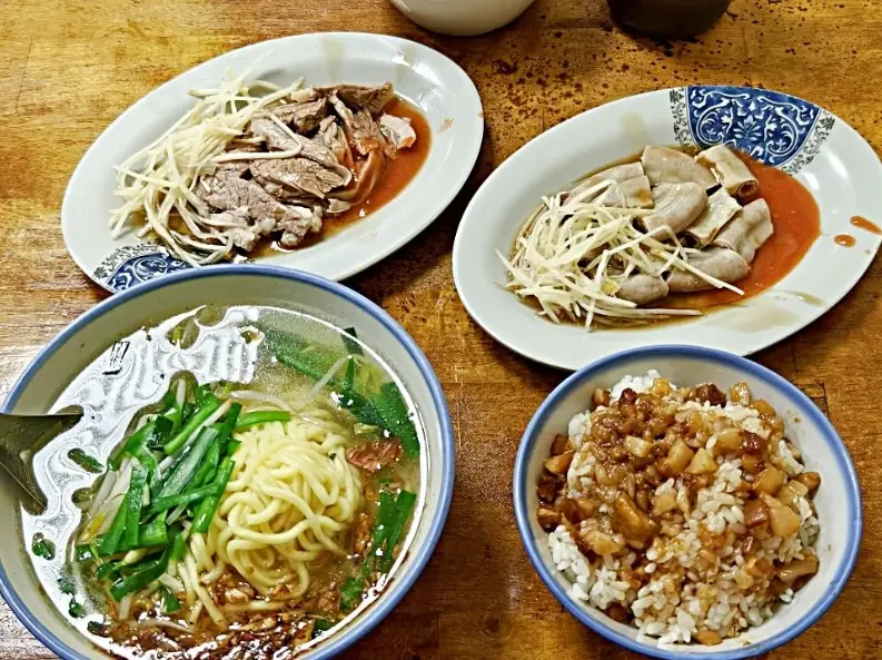 深夜食堂首選！中和宵夜麵店推薦與完整攻略