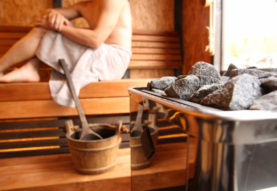 桑拿流程完整指南：步驟、好處與常見問題解答