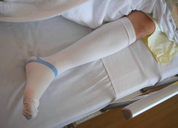 手術後消腫全攻略：有效方法、飲食禁忌與復原時間解析