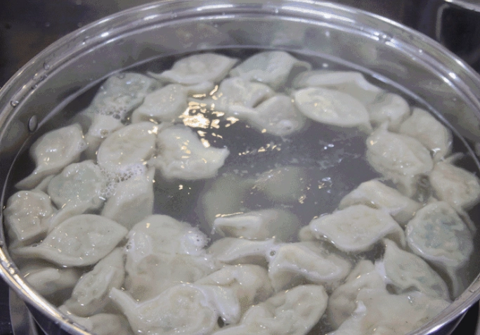 煮水餃方法