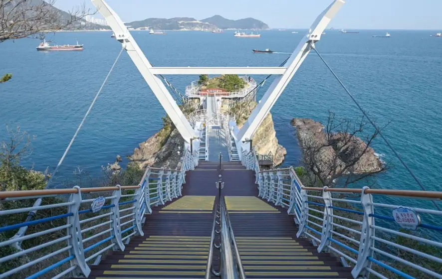 海雲台藍線公園