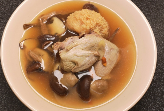 松茸菇煲湯功效