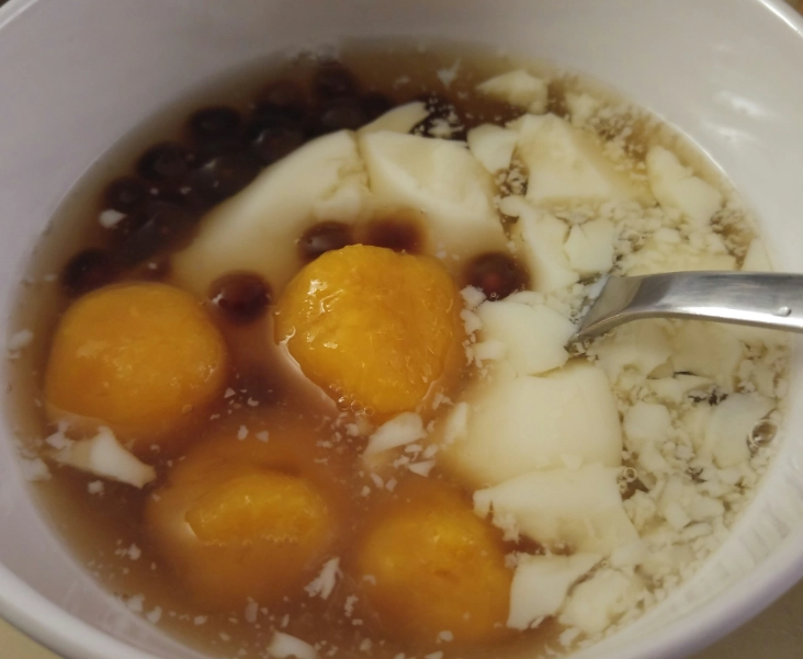 糯米粉地瓜圓 糯米粉地瓜圓