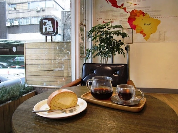 車站附近咖啡廳