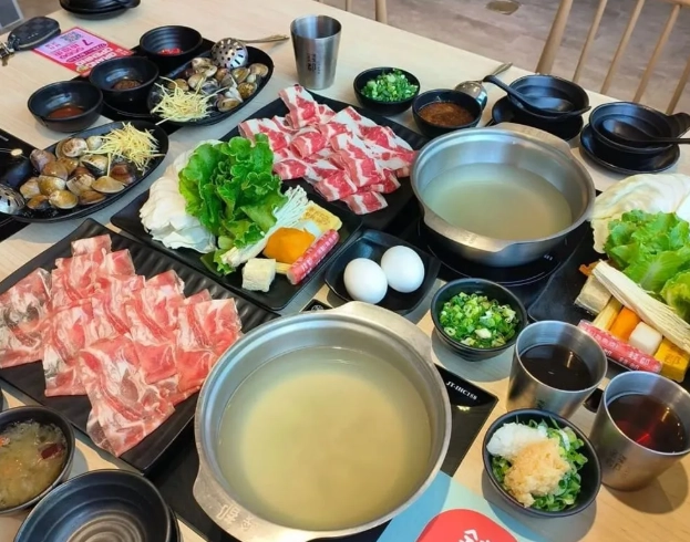 個人小火鍋 宵夜 個人小火鍋 宵夜