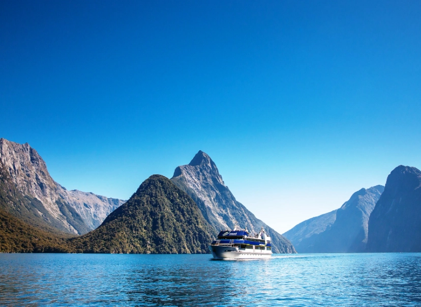 新西兰旅游景点排行榜：十大必访景点与完整实用指南