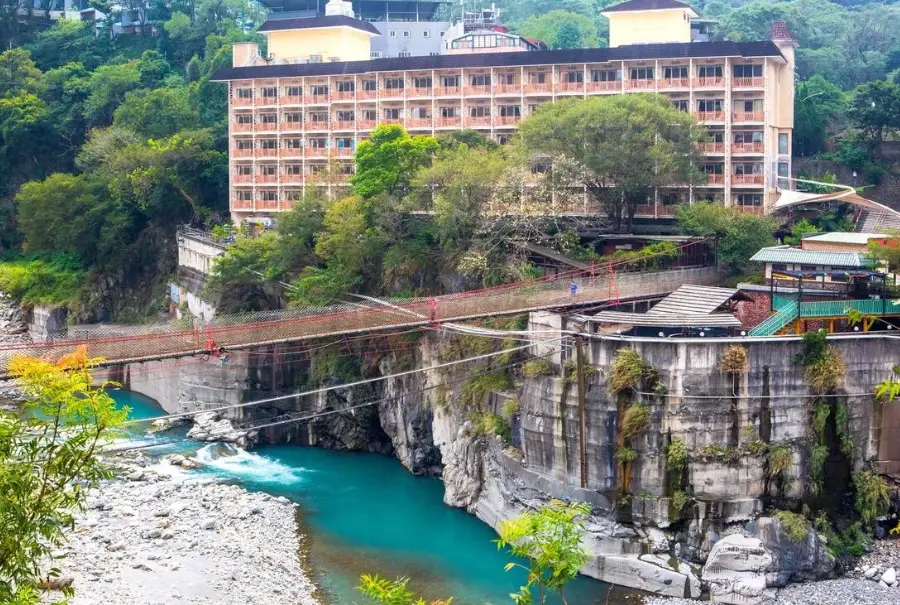 中南部一日遊 中南部一日遊