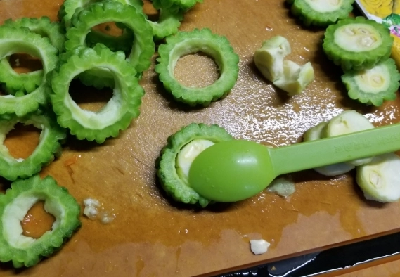 苦瓜涼瓜一樣嗎 苦瓜涼瓜一樣嗎