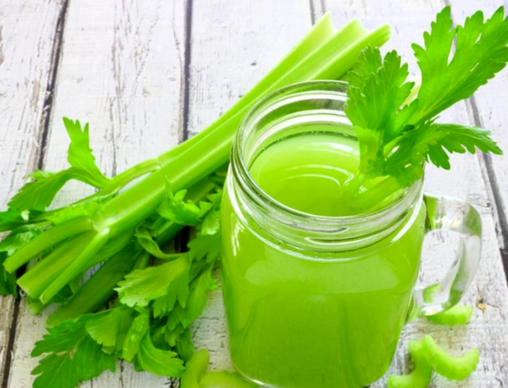 西芹汁空腹喝 西芹汁空腹喝