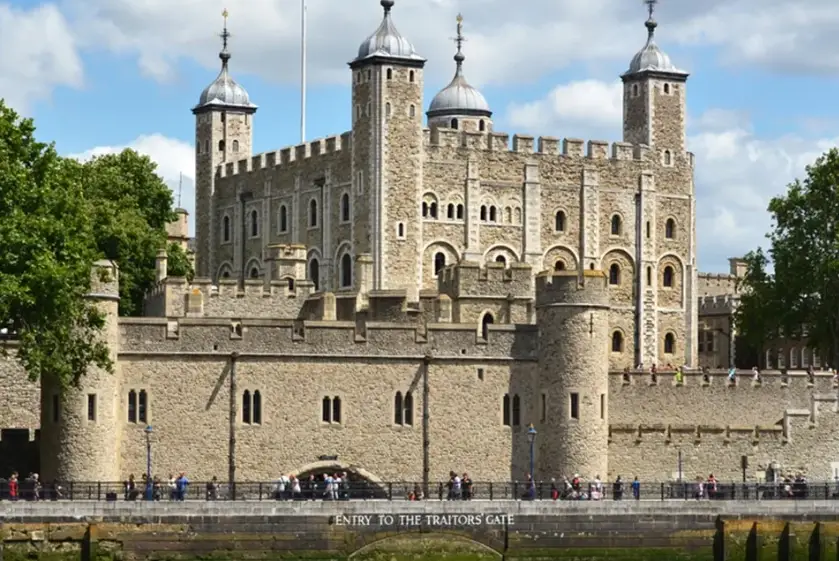 倫敦塔參觀時間 倫敦塔參觀時間