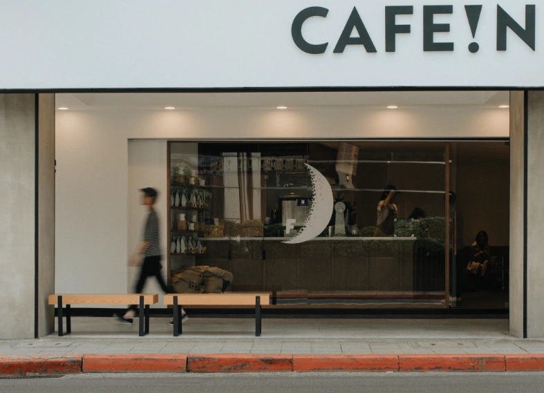 信義24小時咖啡廳全攻略：熬夜工作、深夜談心的台北夜貓據點