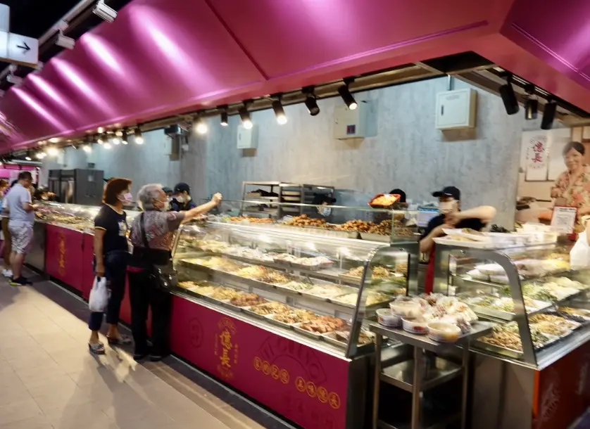 南門市場必吃美食推薦：老饕私藏清單與實用攻略