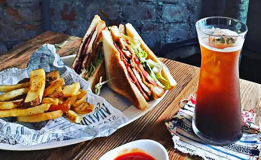 西門町暢飲酒吧