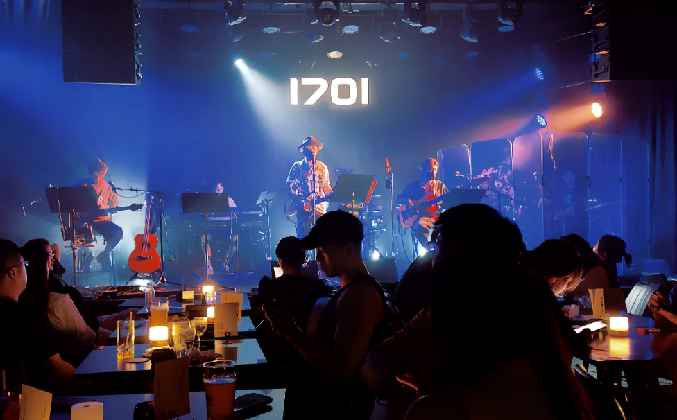 西門町暢飲酒吧