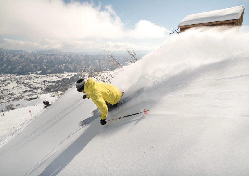 八方尾根滑雪場