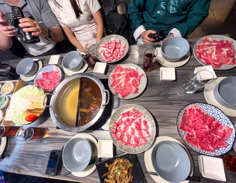 極品火鍋城 台北