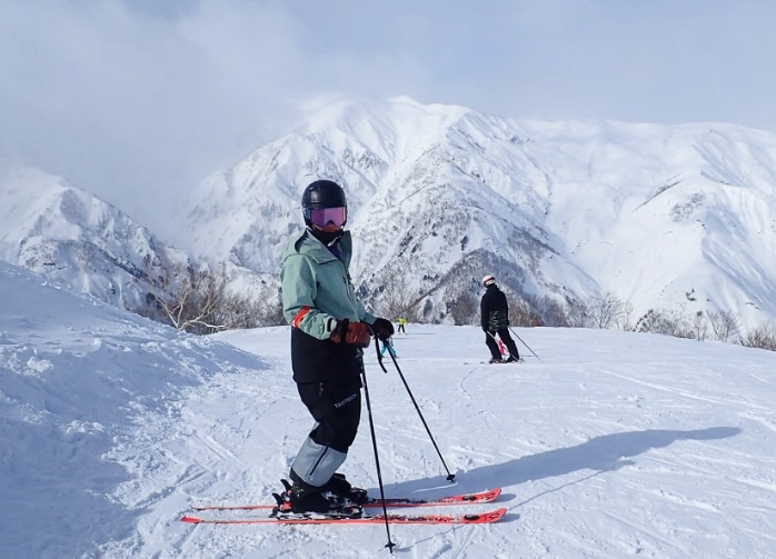 日本滑雪教練費用