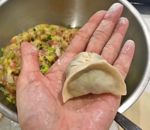 水餃餡高麗菜處理