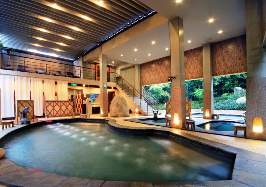 金山泡湯休息3小時