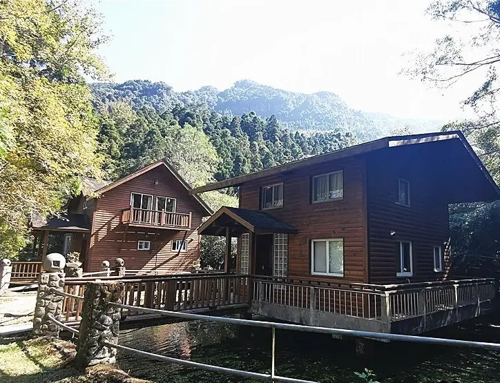 新竹峇里森林溫泉湯屋