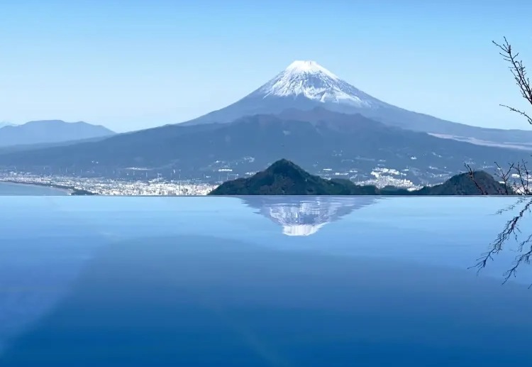 陰天 富士山
