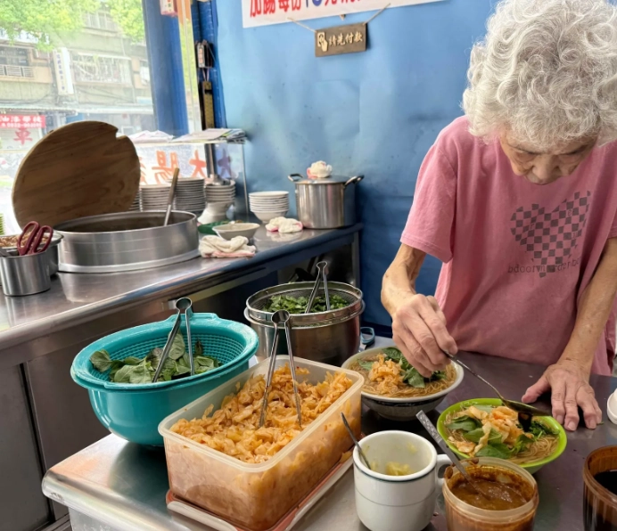 北投社三層崎公園美食